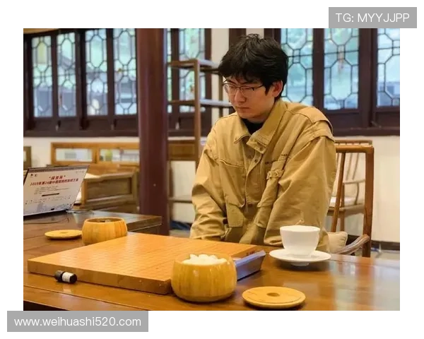 [棋牌]高清-棋城杯第24届西南王决赛 辜梓豪战胜丁浩捧杯.